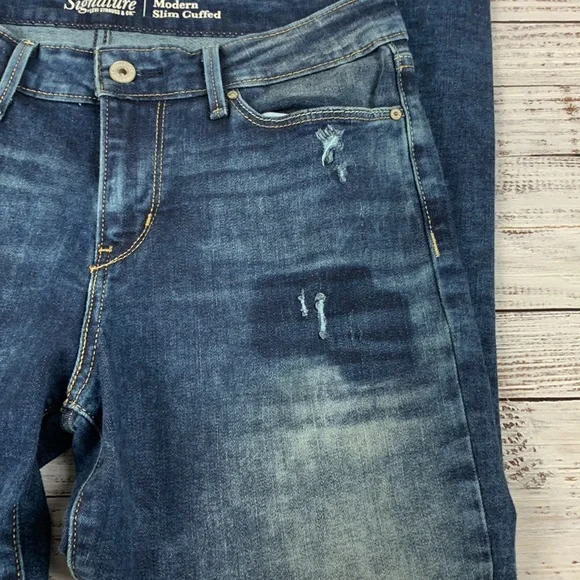 Levi Strauss Slim cuffed crop blue jeans Size 8 - Picture 4 of 16